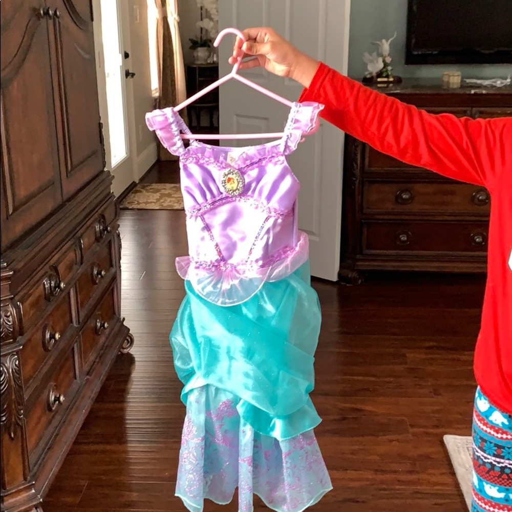Ariel Halloween costume dress size 4